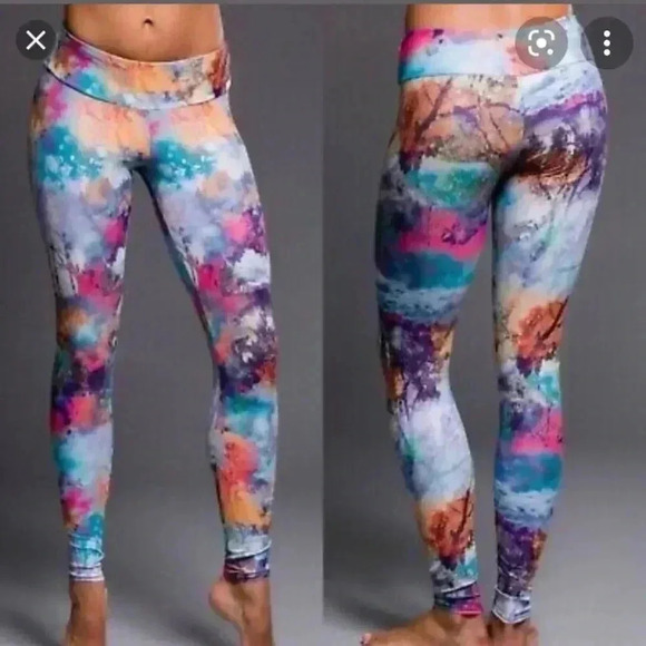 Onzie Colorful Tree Print leggings - Picture 5 of 6